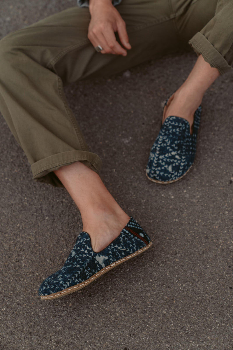 Men's Barefoot Grounding Mudcloth Slip-on Shoes / Indigo